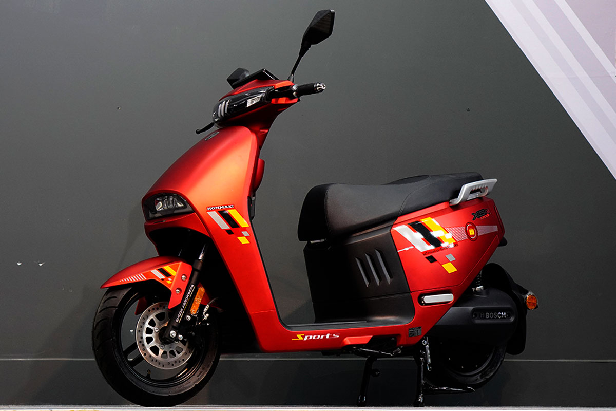 Xe Tay Ga Điện Honmaki X6 1200W Chạy Pin Lithium Tốc Độ Lên Đến 80km/h